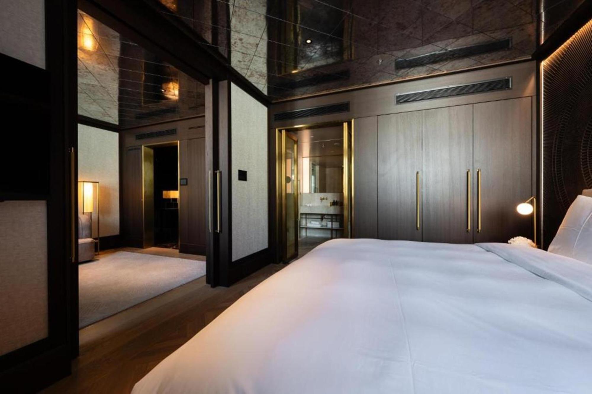 Almanac Palais Vienna Hotel Exterior foto A bedroom at the hotel